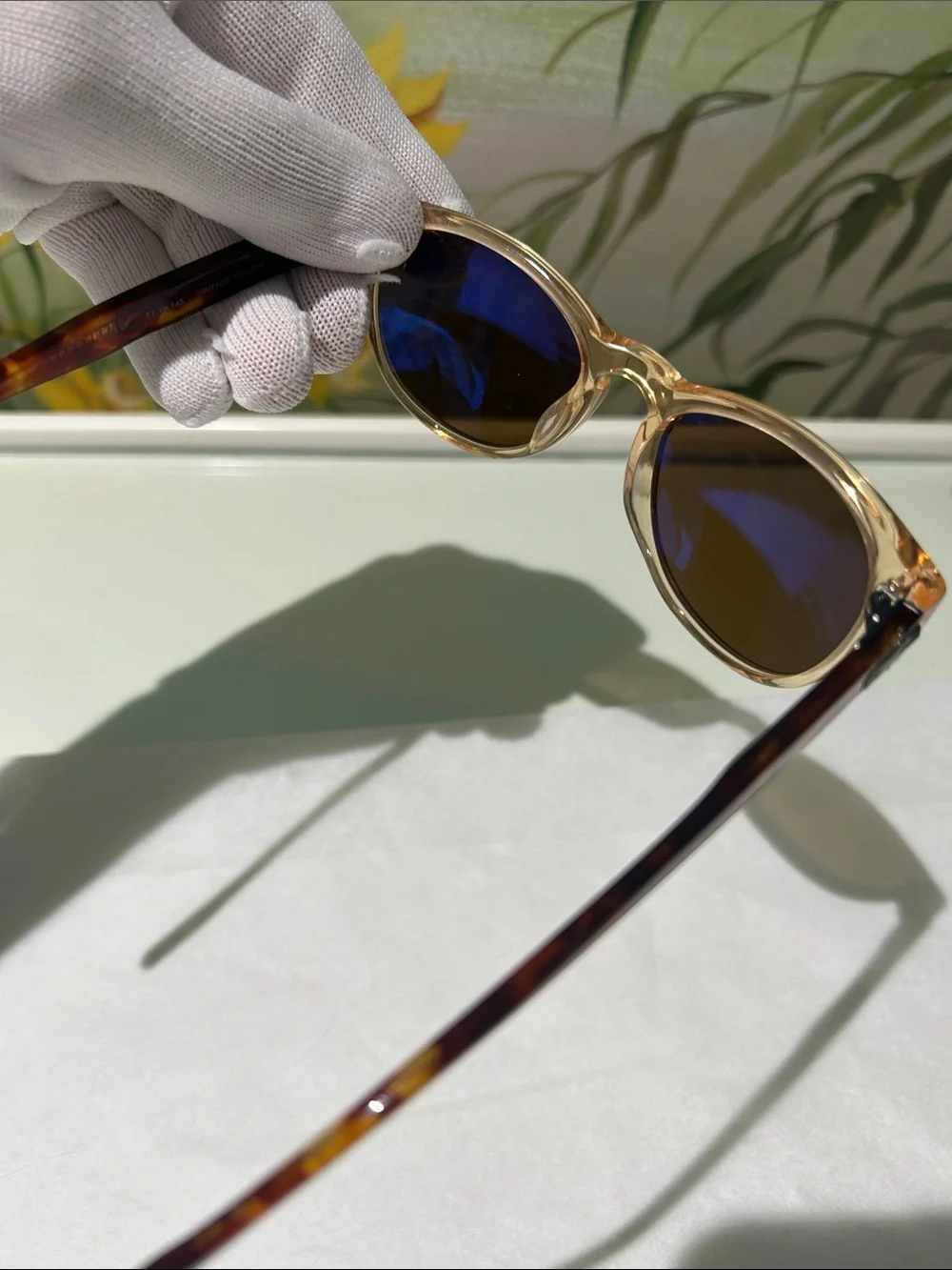 John Varvatos V774 UF Bowery  Sunglasses Vintage Yellow Sunglasses 51-19-145